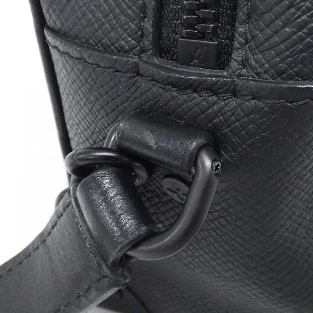 Louis Vuitton Taiga Mini Soft Trunk Shoulder Bag - Picture 4 of 7